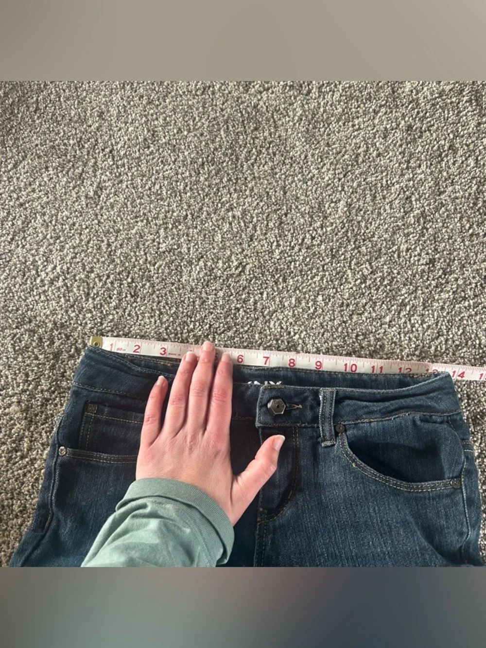 [DKNY] Hipster Skinny Jeans